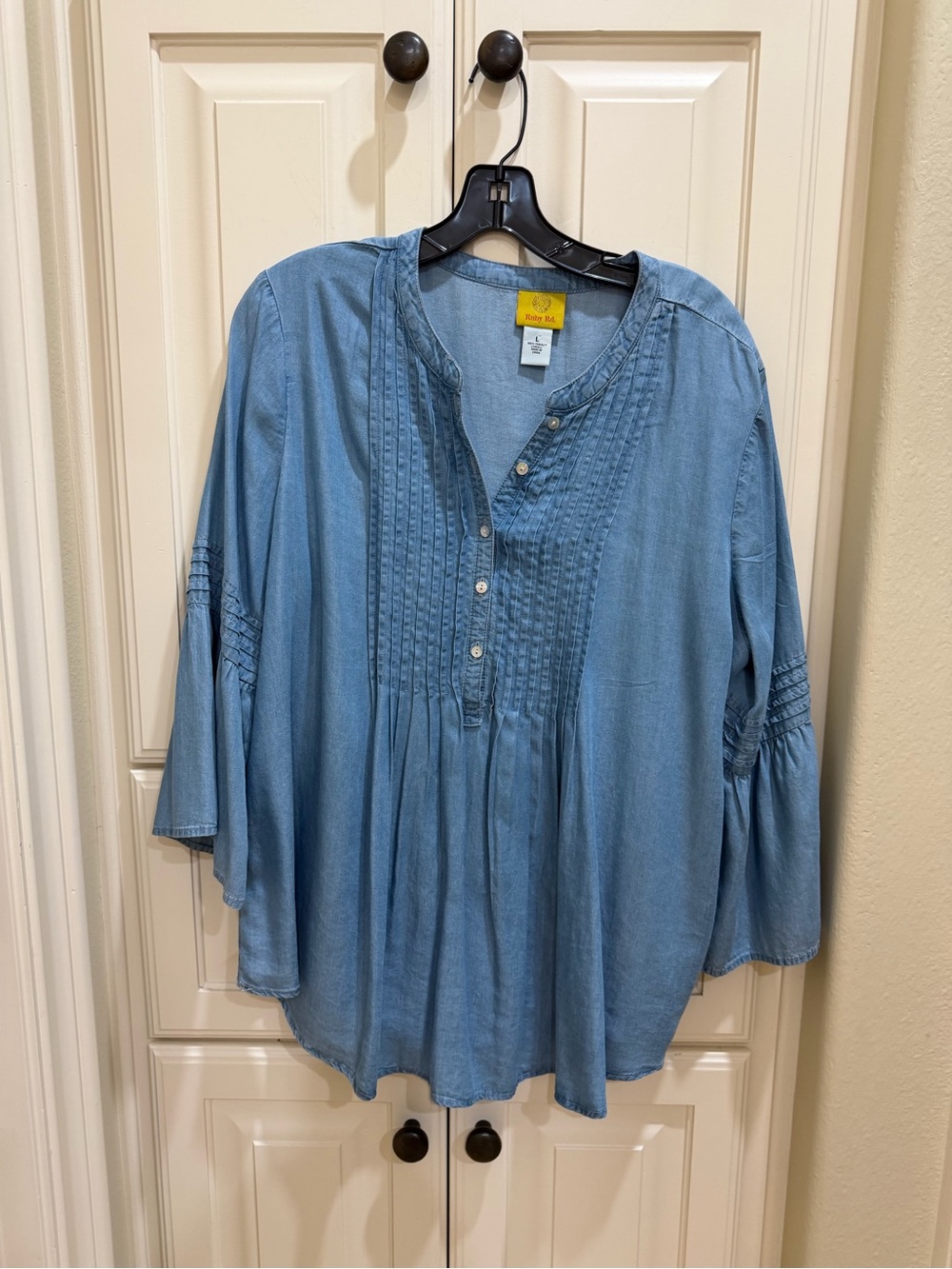 Ruby Rd. Chambray Pintuck Button-Front Tunic - Light Blue